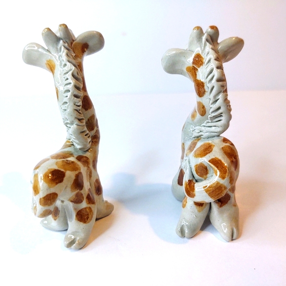 Set of 2 Handmade Clay Giraffe's Nursery Collector - Picture 7 of 13